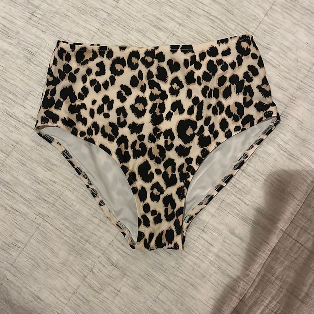 Cheetah print bottom
